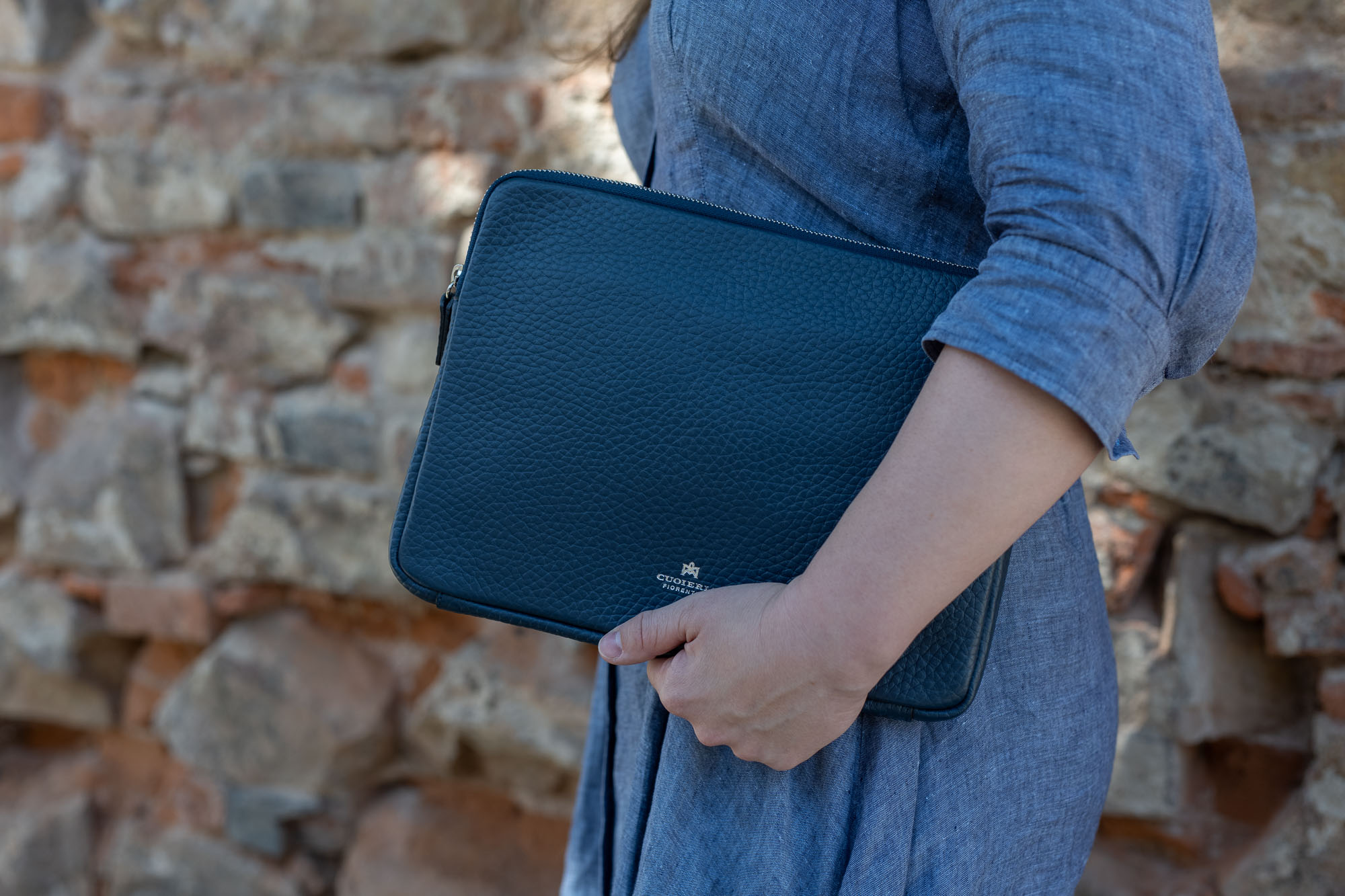 Pouzdro na tablet - tmavě modré - Obrázek 4